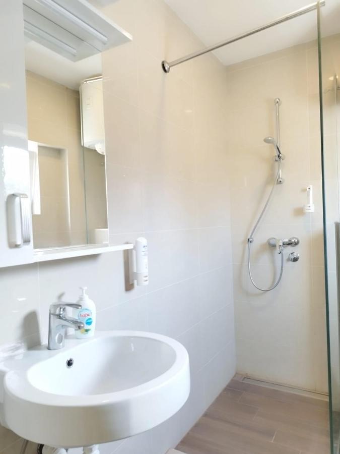 Villa Central Riverside โมสตาร์ ภายนอก รูปภาพ