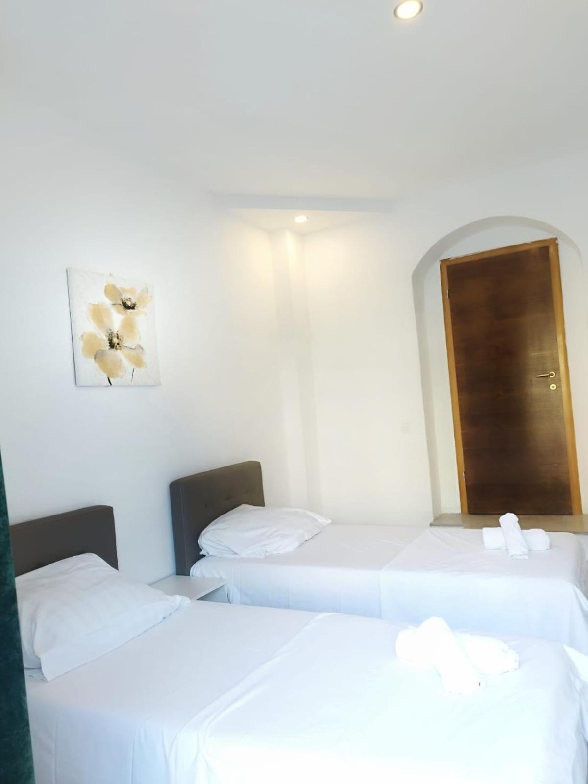 Villa Central Riverside โมสตาร์ ภายนอก รูปภาพ