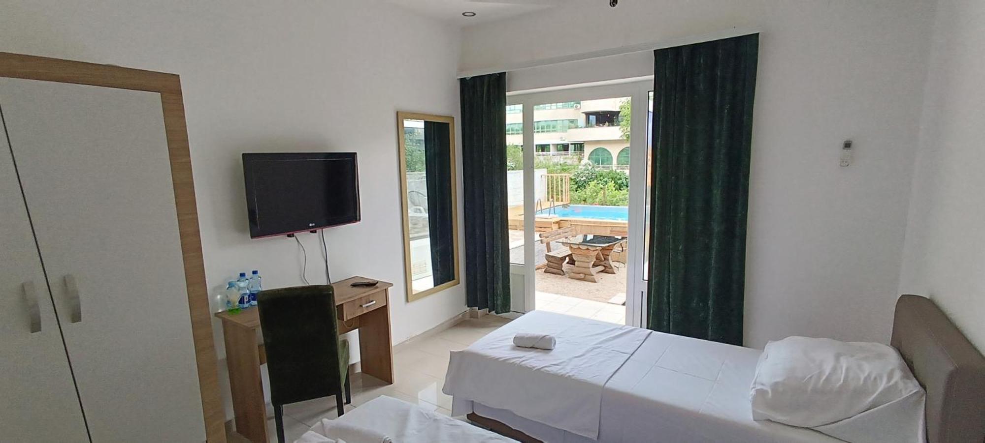 Villa Central Riverside โมสตาร์ ภายนอก รูปภาพ